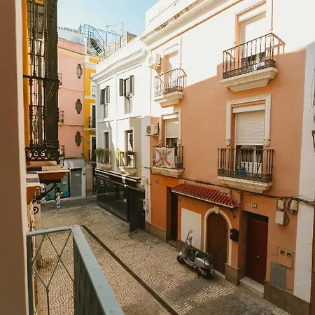 Empecinado Holiday home Seville
